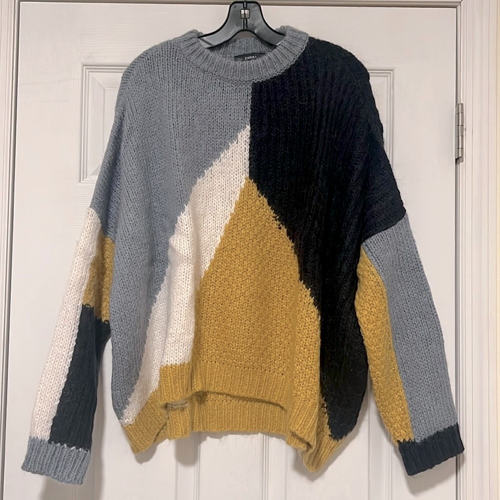 Zara Women’s Mohair Color Block Crewneck Sweater/ Knitwear, Small